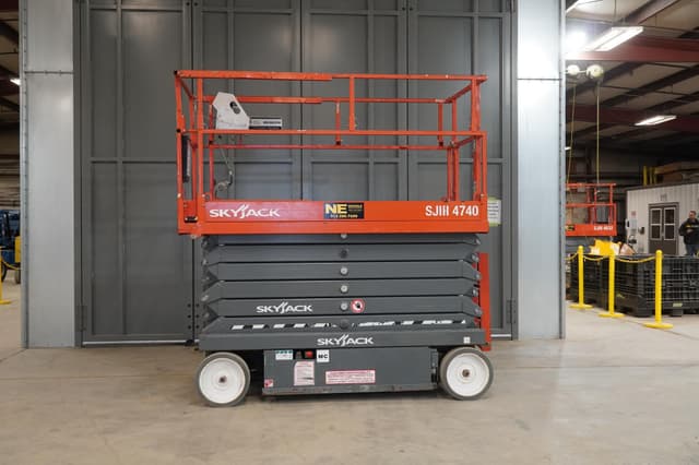 Image of Sky Jack SJIII4740 equipment image 1