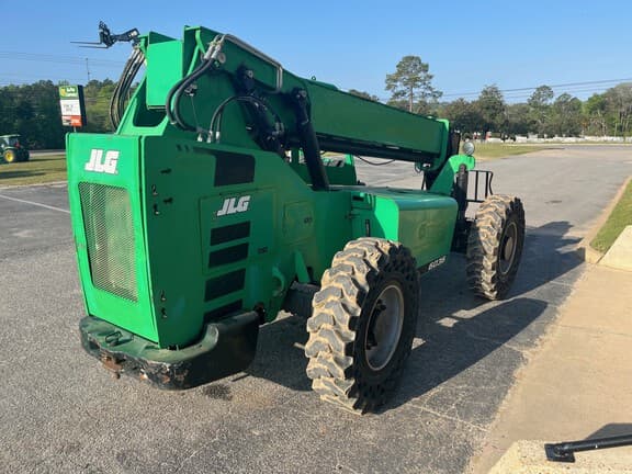 Image of Skytrak 6036 equipment image 2