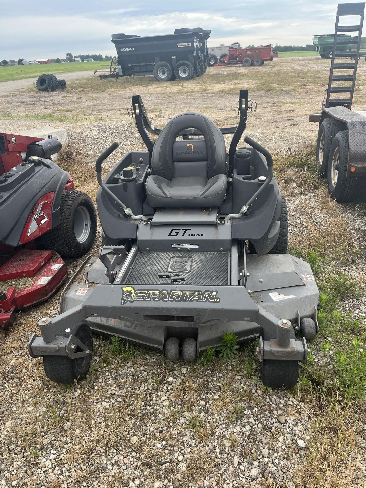2017 Spartan SRT-HD Equipment Image0