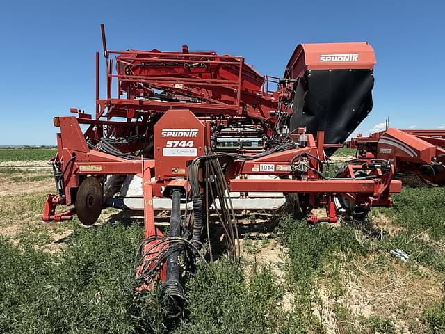 Image of Spudnik 5744 equipment image 2