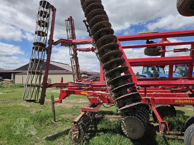 Image of Sunflower 6631-27 equipment image 1