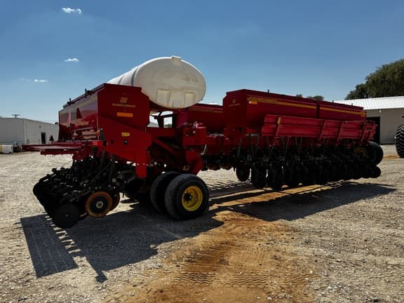 Image of Sunflower 9435-40 equipment image 4