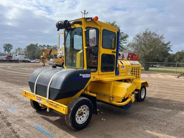 2017 Superior Broom DT80K Other Equipment Other for Sale Tractor Zoom