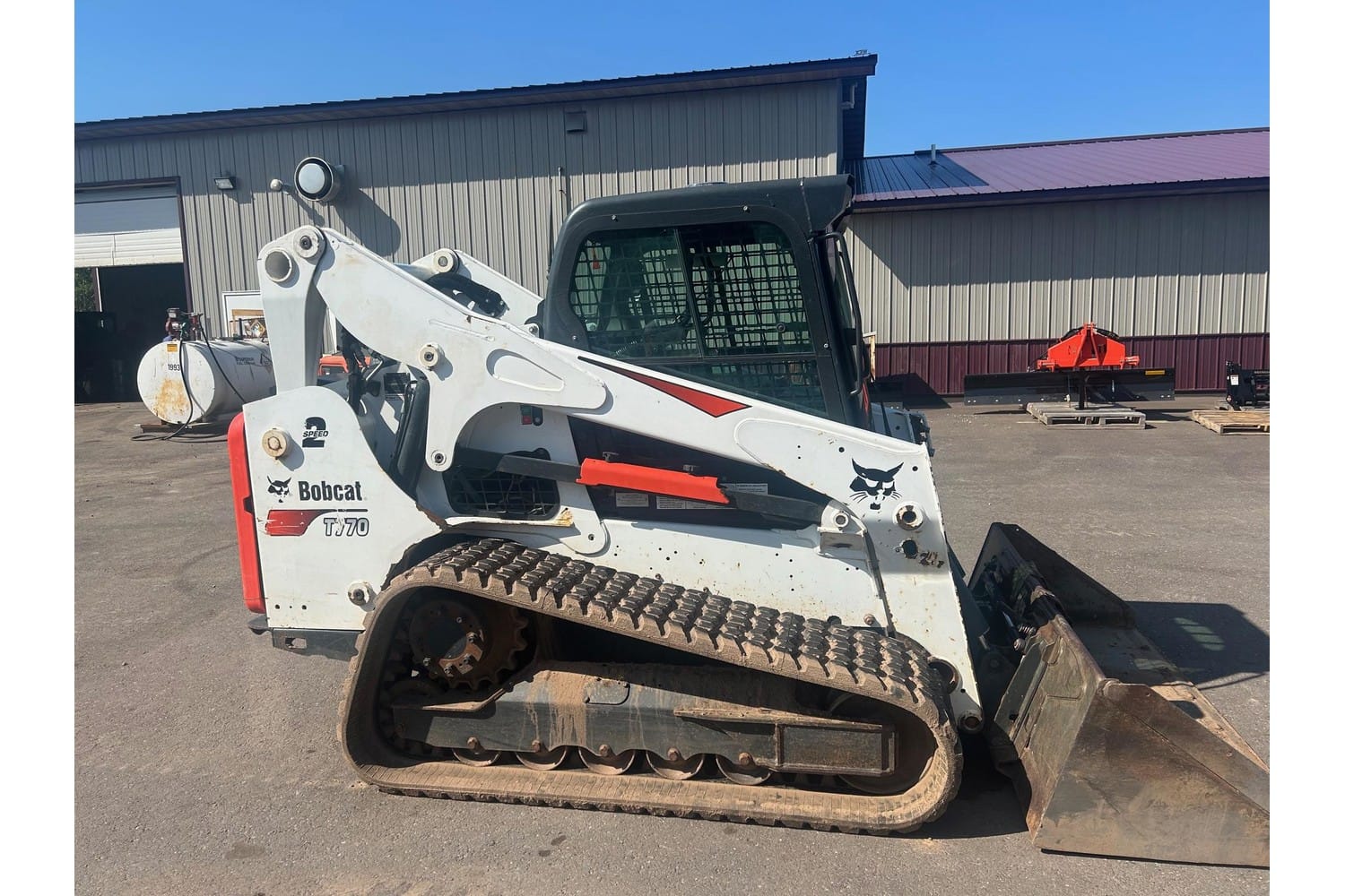 Bobcat T770 Equipment Image0