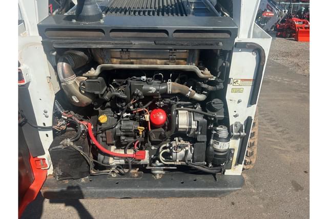 Image of Bobcat T770 equipment image 3