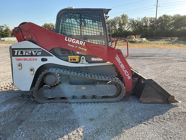 Image of Takeuchi TL12V2 equipment image 3