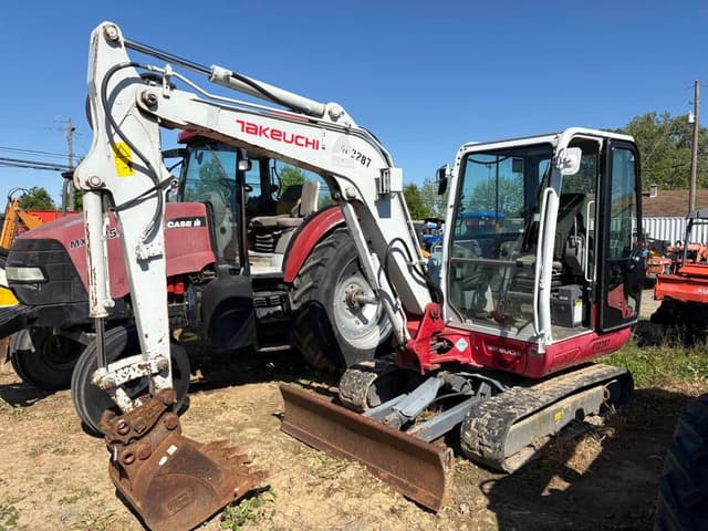 Image of Takeuchi TB240 equipment image 1