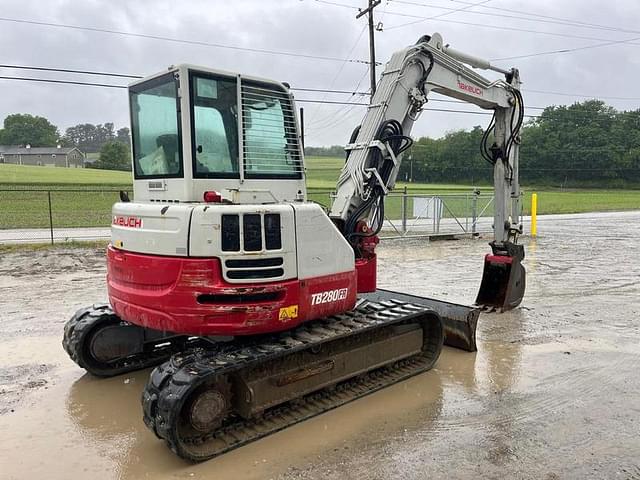 Image of Takeuchi TB280FR equipment image 4