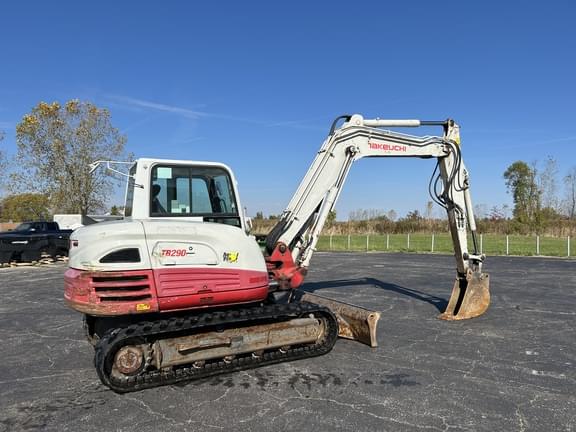Image of Takeuchi TB290 equipment image 2