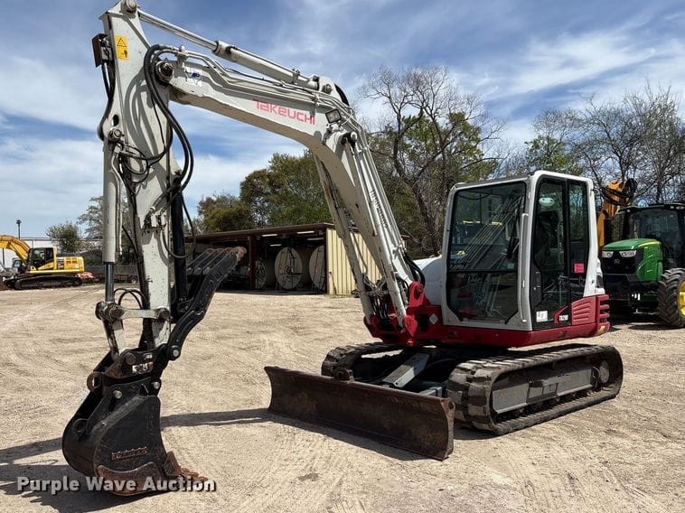2017 Takeuchi TB290 Equipment Image0