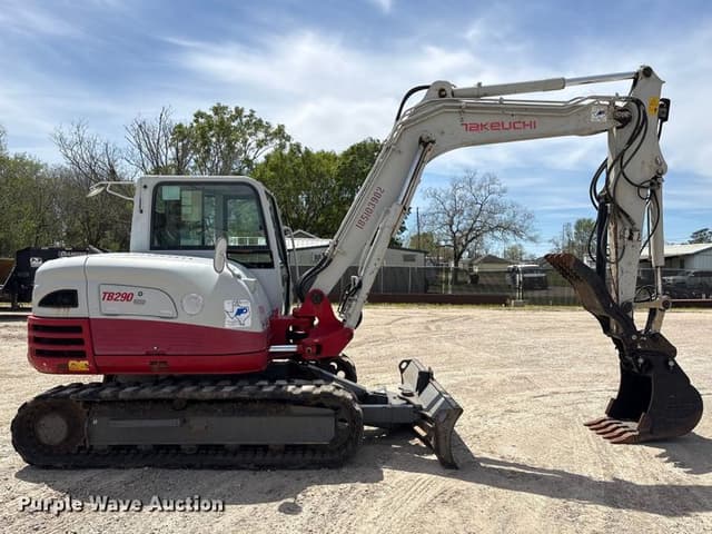 Image of Takeuchi TB290 equipment image 3