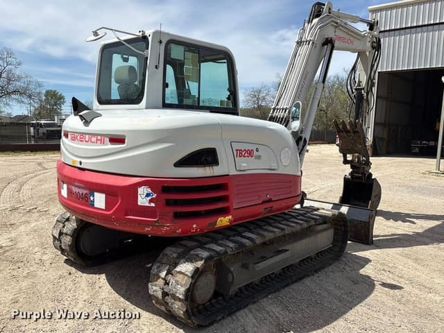 Image of Takeuchi TB290 equipment image 4