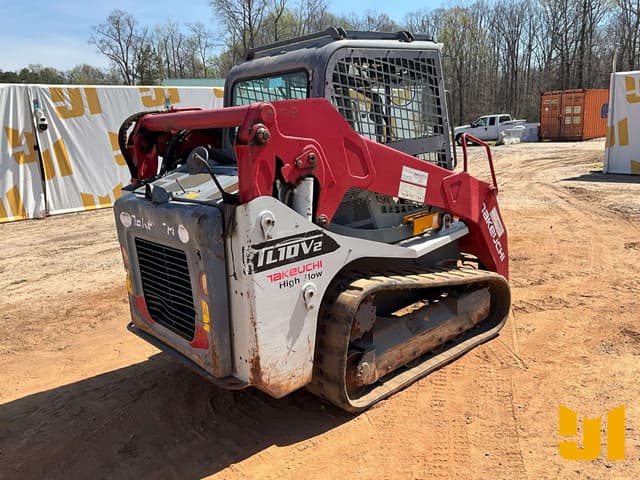 Image of Takeuchi TL10V2 equipment image 4