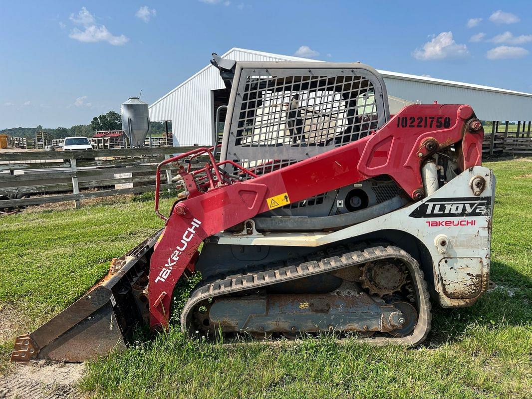 Image of Takeuchi TL10V2 Primary Image