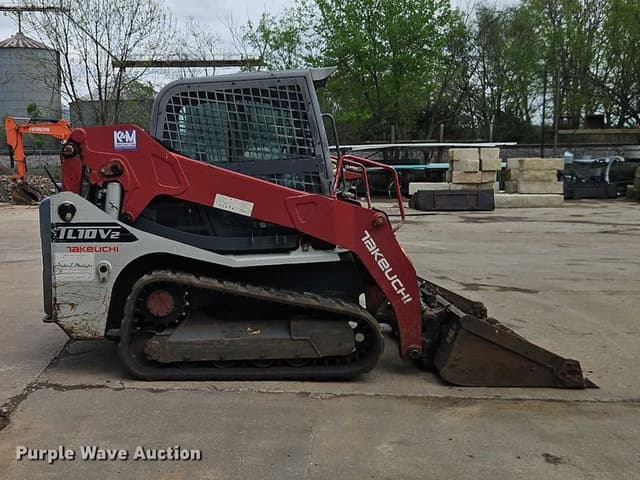 Image of Takeuchi TL10V2 equipment image 3
