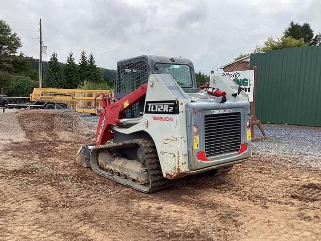 Image of Takeuchi TL12R2 equipment image 2