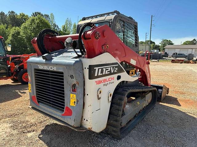 Image of Takeuchi TL12V2 equipment image 4
