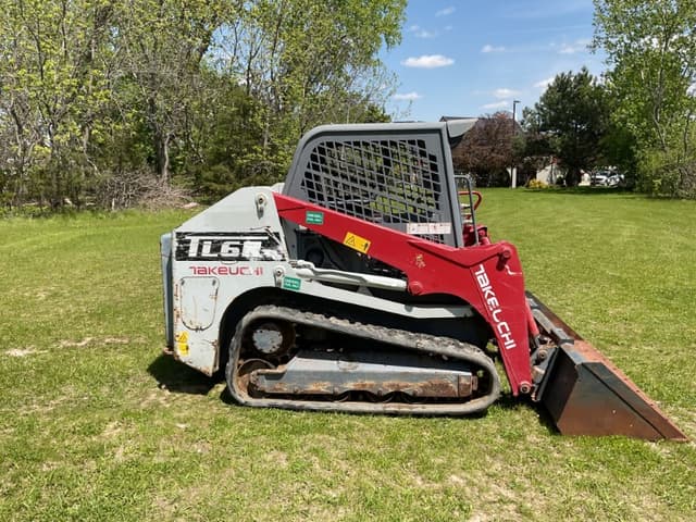Image of Takeuchi TL6R equipment image 3