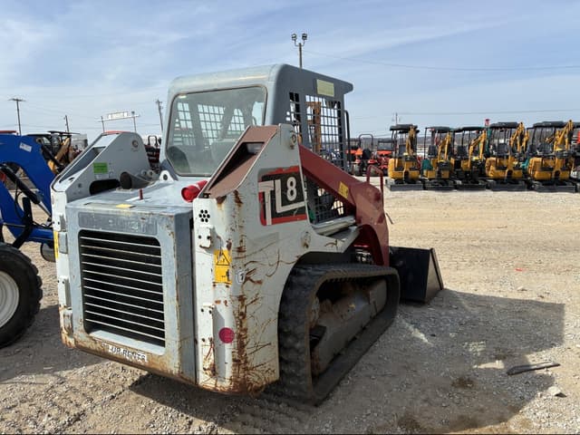 Image of Takeuchi TL8 equipment image 2