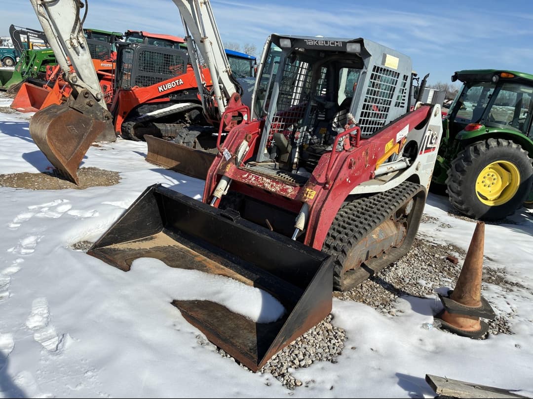 Image of Takeuchi TL8 Primary image