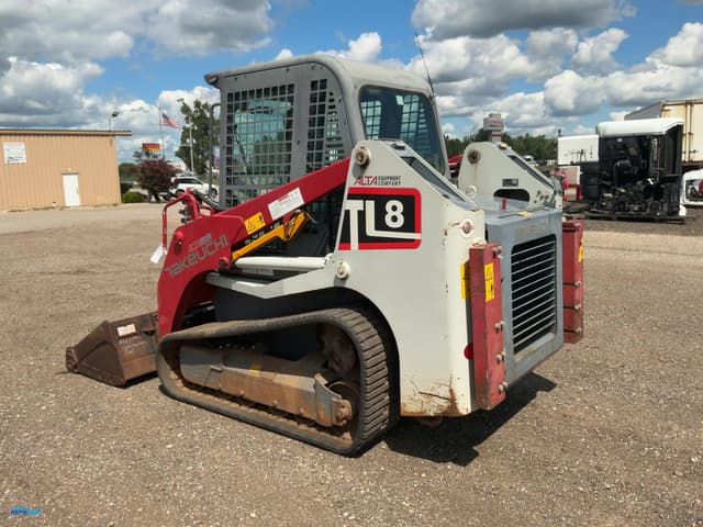 Image of Takeuchi TL8 equipment image 3