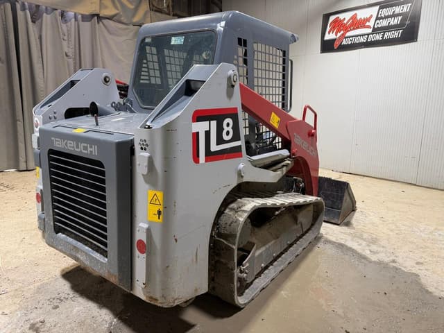 Image of Takeuchi TL8 equipment image 4