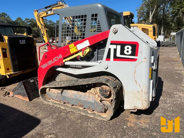 Image of Takeuchi TL8 equipment image 2
