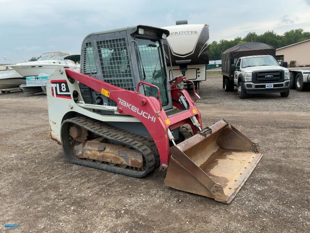 Image of Takeuchi TL8 equipment image 1