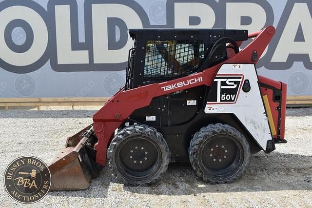 Image of Takeuchi TS50V equipment image 4