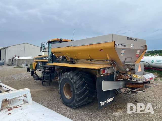 Image of Terra-Gator TG8300B equipment image 2