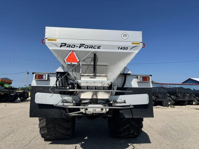 Image of Terra-Gator TG8400B equipment image 3