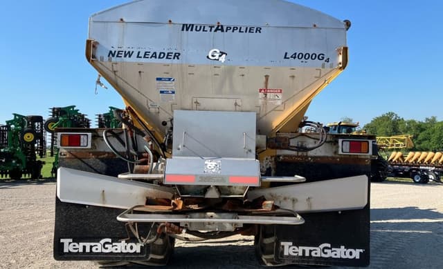 Image of Terra-Gator TG8300B equipment image 3