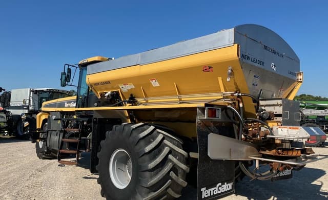 Image of Terra-Gator TG8300B equipment image 2