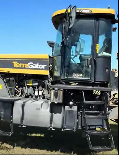 Image of Terra-Gator TG7300B equipment image 4