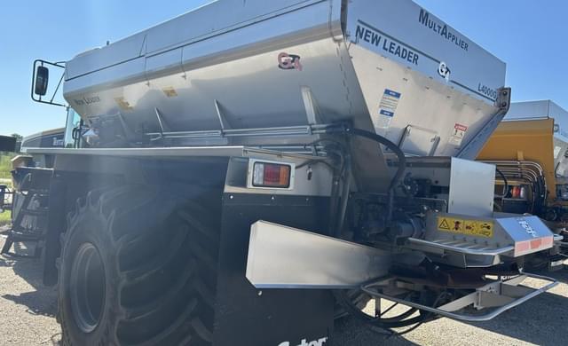 Image of Terra-Gator TG8300B equipment image 4