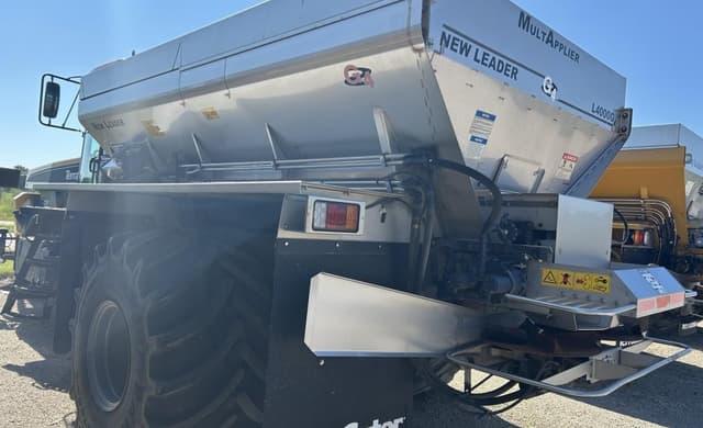 Image of Terra-Gator TG8300B equipment image 3