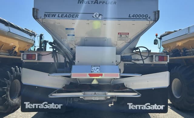 Image of Terra-Gator TG8300B equipment image 4