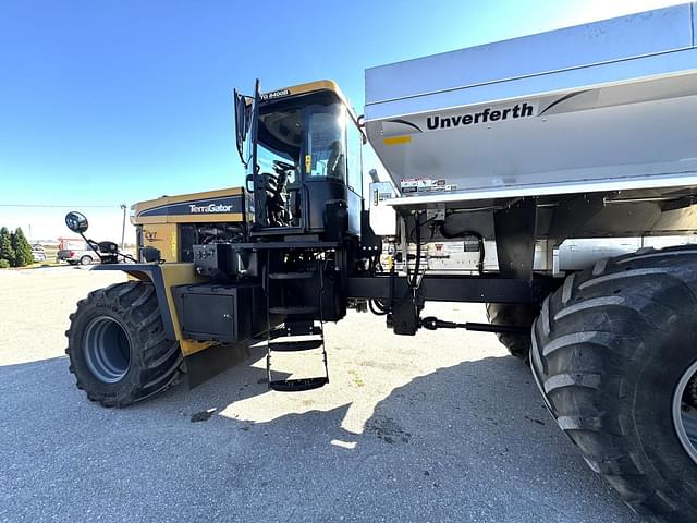 Image of Terra-Gator TG8400B equipment image 1