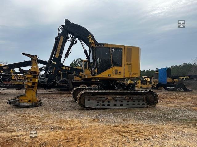 2017 Tigercat LX830D Equipment Image0