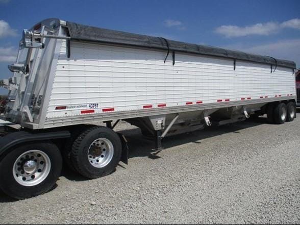 2017 Timpte Super Hopper Equipment Image0