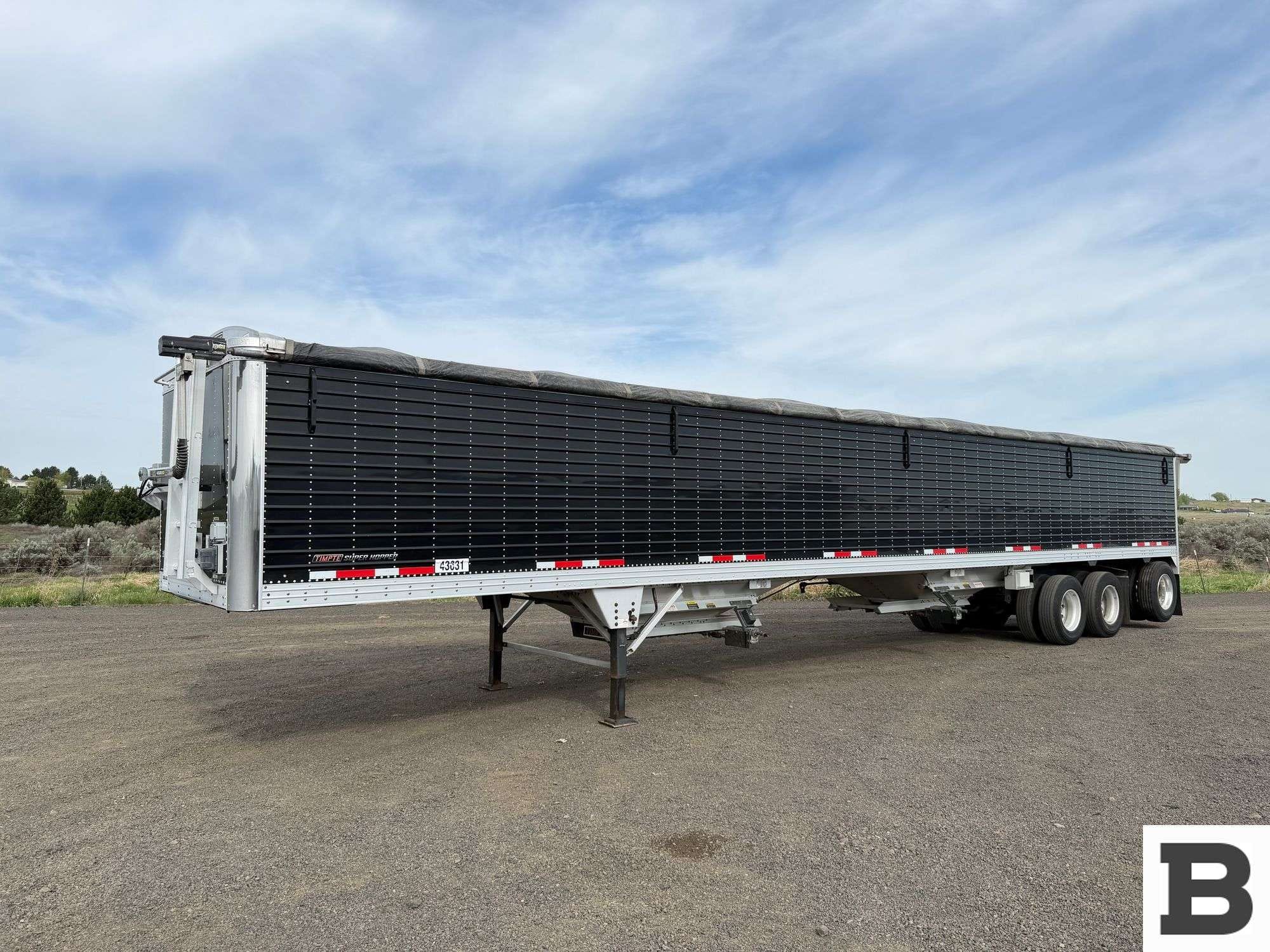 2017 Timpte Hopper Equipment Image0
