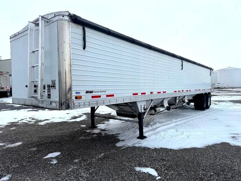 2017 Timpte Super Hopper Equipment Image0