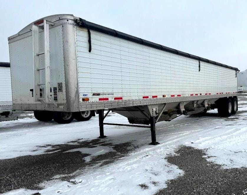 2017 Timpte Super Hopper Equipment Image0