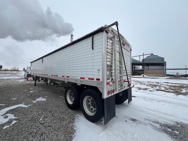 Image of Timpte Super Hopper equipment image 3