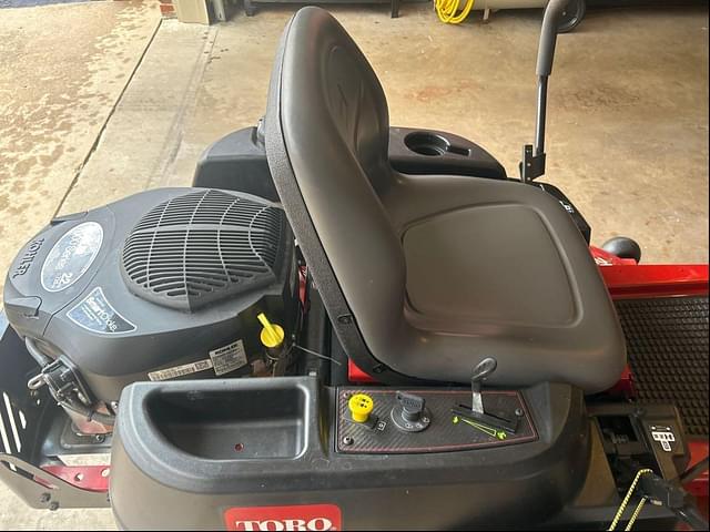Image of Toro Timecutter SS4225 equipment image 3