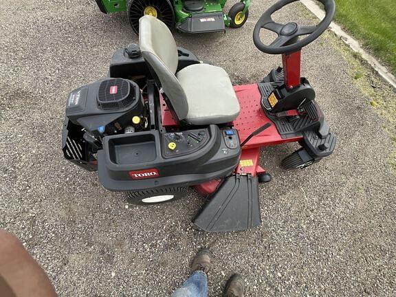 Image of Toro Timecutter SW5000 equipment image 3