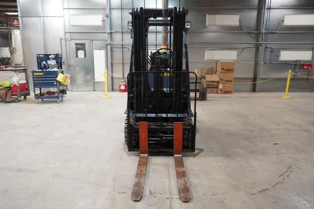 Image of Toyota 8FBCU25 equipment image 4