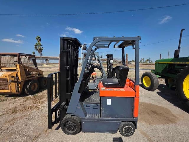 Image of Toyota 7FBCU18 equipment image 1