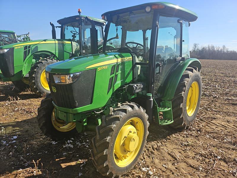 Image of John Deere 5075E Primary image