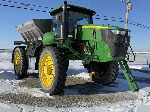 Image of John Deere R4045 equipment image 2